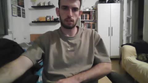 Snapshot of scaletta2 chatting on December 27, 5:05 pm scaletta2 online show from December 27, 5:05 pm