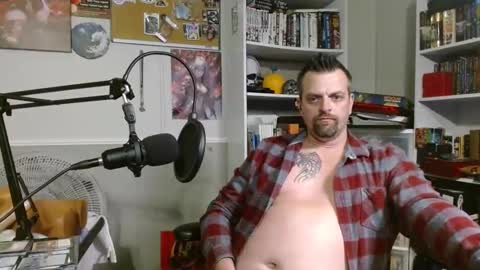 Snapshot of scarecrow2wm chatting on November 8, 11:58 pm Kent Clark online show from November 8, 11:58 pm