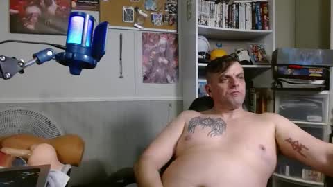 Snapshot of scarecrow2wm chatting on March 4, 3:18 pm Kent Clark online show from March 4, 3:18 pm