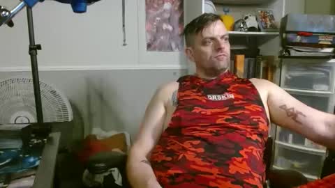 Snapshot of scarecrow2wm chatting on March 11, 5:02 am Kent Clark online show from March 11, 5:02 am