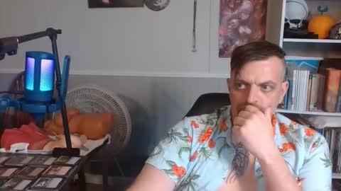 Snapshot of scarecrow2wm chatting on March 22, 9:51 pm Kent Clark online show from March 22, 9:51 pm