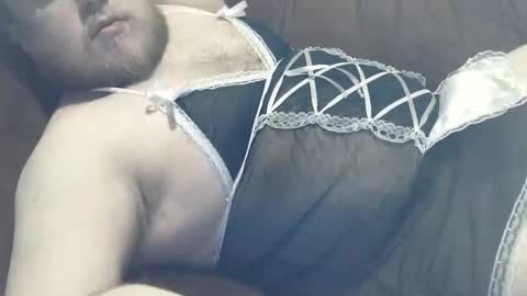 Snapshot of scaredcoast260 chatting on December 7, 11:29 am scaredcoast260 online show from December 7, 11:29 am