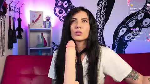 Explicit Content  online show from February 22, 8:13 am