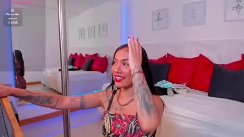 Scarlet online show from December 16, 4:34 pm