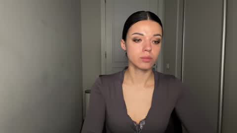 Sophie online show from April 22, 7:11 am