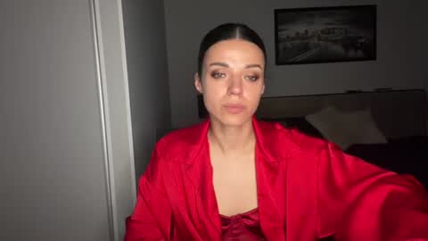 Snapshot of scarlet_daisy_ chatting on June 19, 7:56 am Sophie online show from June 19, 7:56 am