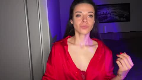 Snapshot of scarlet_daisy_ chatting on July 13, 7:55 am Sophie online show from July 13, 7:55 am