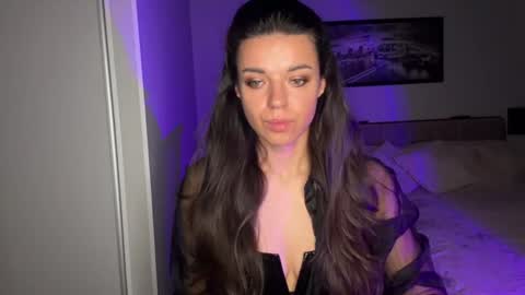Snapshot of scarlet_daisy_ chatting on July 15, 7:24 am Sophie online show from July 15, 7:24 am
