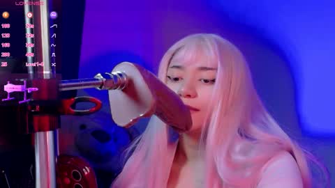 scarlet_gold online show from June 6, 9:30 pm