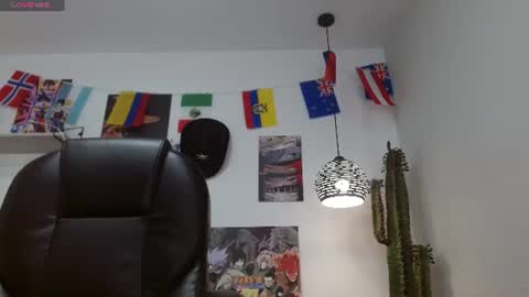 Snapshot of scarlet_hans chatting on June 27, 12:04 am scarlet_hans online show from June 27, 12:04 am