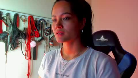 scarlet taylor kennedy online show from April 20, 8:32 pm