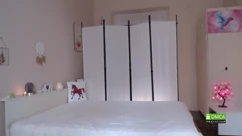 Snapshot of scarlet_sweety chatting on July 7, 1:15 pm scarlet_sweety online show from July 7, 1:15 pm