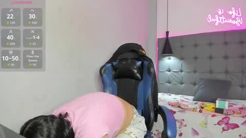 scarlet online show from April 8, 3:06 am