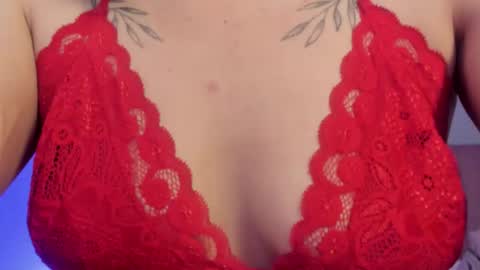 Snapshot of scarletgv chatting on March 7, 5:59 am Scarlet online show from March 7, 5:59 am