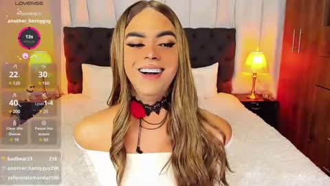 Snapshot of scarleth_sweety chatting on December 5, 2:53 am scarleth_sweety online show from December 5, 2:53 am