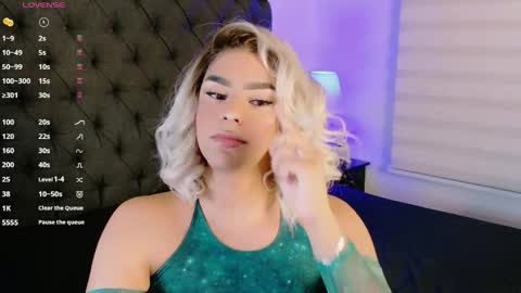 Snapshot of scarleth_sweety chatting on June 7, 11:30 pm scarleth_sweety online show from June 7, 11:30 pm