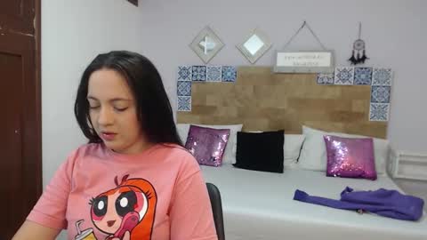 scarlet  online show from October 2, 10:33 am