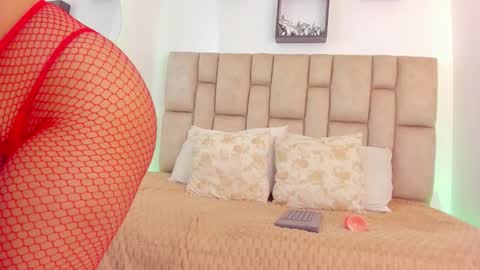 Scarlett online show from March 27, 11:43 am