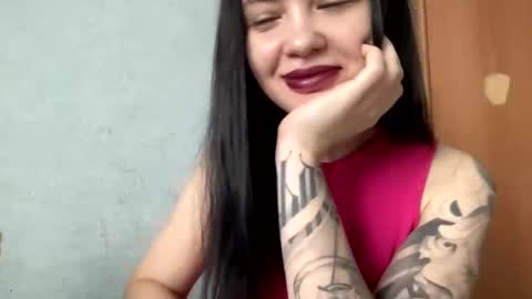 scarletpetal online show from January 24, 6:57 am