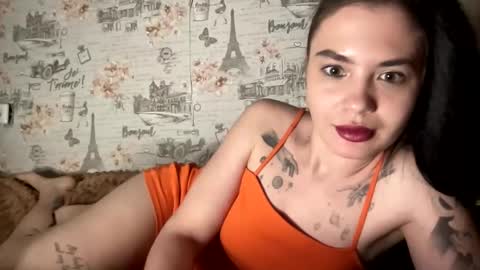 scarletpetal online show from January 31, 2:17 pm