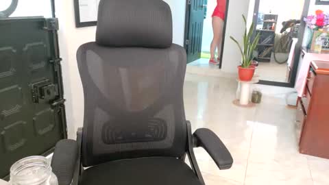 Snapshot of scarlett77_ chatting on May 28, 4:04 pm Scarletland welcome online show from May 28, 4:04 pm