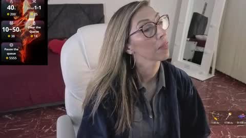 Scarlett online show from April 6, 11:55 am