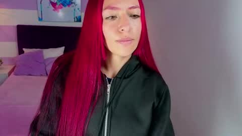 Snapshot of scarlett__bell chatting on April 22, 11:23 am Scarlett online show from April 22, 11:23 am