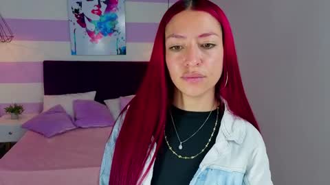Snapshot of scarlett__bell chatting on April 23, 1:24 pm Scarlett online show from April 23, 1:24 pm
