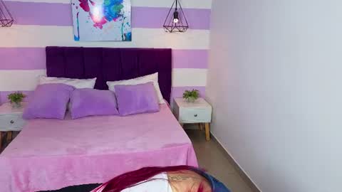Snapshot of scarlett__bell chatting on June 10, 11:42 am Scarlett online show from June 10, 11:42 am