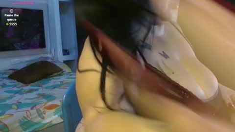 Snapshot of scarlett__blue chatting on September 26, 7:01 am scarlet online show from September 26, 7:01 am