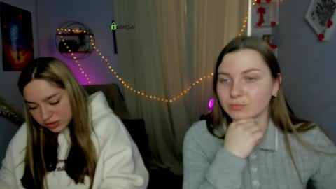 Snapshot of scarlett_badgirl chatting on April 1, 12:17 pm Scarlett online show from April 1, 12:17 pm