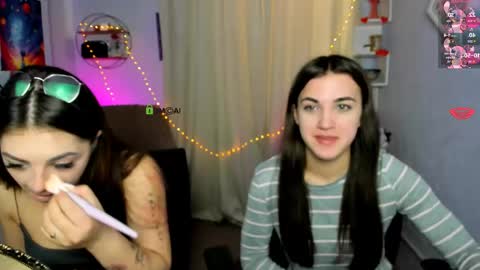 Snapshot of scarlett_badgirl chatting on April 14, 5:57 am Scarlett online show from April 14, 5:57 am