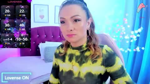 scarlett_blake11 online show from October 14, 4:24 am
