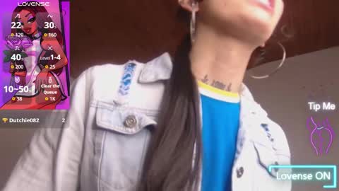 Snapshot of scarlett_crastrawberry chatting on February 18, 1:12 am scarlet online show from February 18, 1:12 am