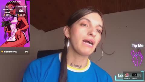 Snapshot of scarlett_crastrawberry chatting on February 18, 2:57 pm scarlet online show from February 18, 2:57 pm