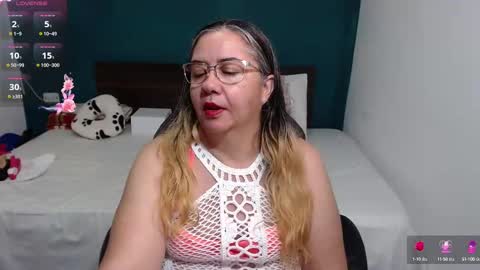 Snapshot of scarlett_duboi1 chatting on October 10, 7:46 pm Scarlett online show from October 10, 7:46 pm