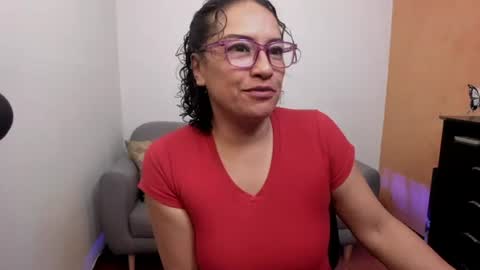 Snapshot of scarlett_sax chatting on July 26, 12:41 am Scarlett sax online show from July 26, 12:41 am