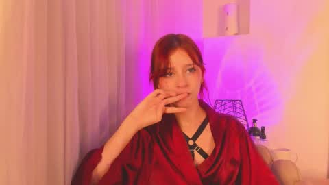 scarlett smith 3 online show from March 21, 8:19 am