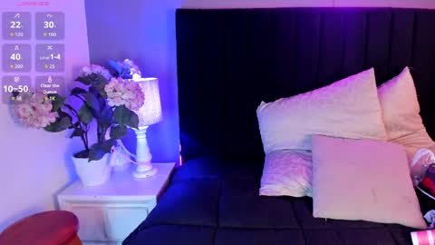 Scarlett online show from April 11, 3:44 am