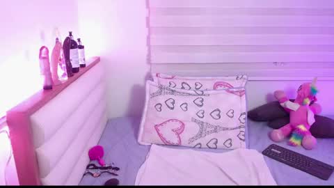 scarlettbooty online show from April 17, 10:40 am