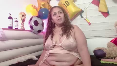Snapshot of scarlettbooty chatting on June 23, 11:52 am scarlettbooty online show from June 23, 11:52 am