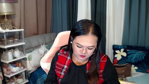 scarlette online show from December 15, 7:31 pm