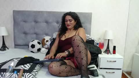 Snapshot of scarlettgreen_ chatting on May 9, 11:26 am Scartt online show from May 9, 11:26 am