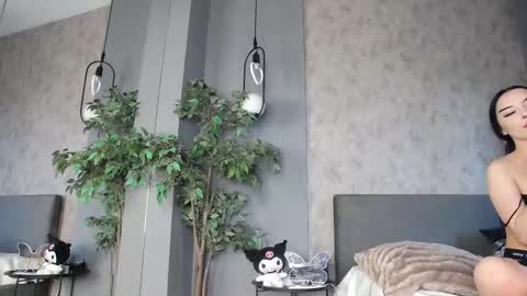 scarlettjakobs online show from March 11, 6:19 am