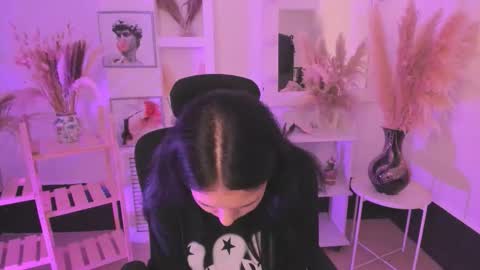 scarlettmurr online show from September 21, 6:59 am