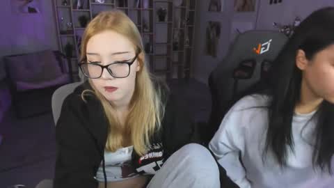 scarlettmurr online show from October 13, 4:56 am