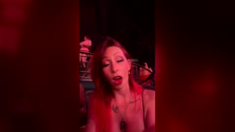 Scarlett Rebel online show from May 14, 1:34 am