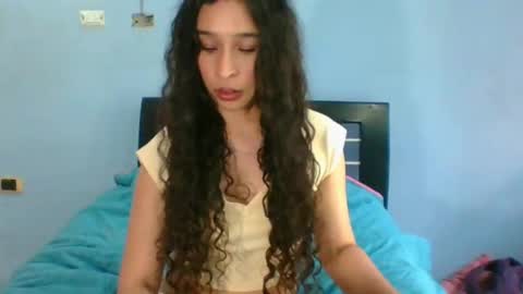 Snapshot of scarlettscottx chatting on May 25, 9:43 pm Nataly online show from May 25, 9:43 pm