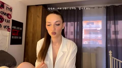 ScarlettSmithz online show from April 19, 3:39 am