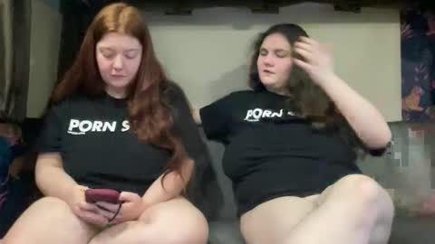 Snapshot of scarletttsinner chatting on April 20, 2:58 am scarletttsinner online show from April 20, 2:58 am